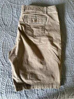 Eddie Bauer Grey Flat-Front Ripstop Shorts
